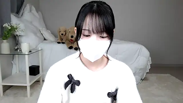 mei mei chan online show from December 16, 2024, 10:40 am