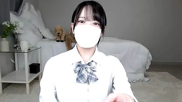 mei mei chan online show from December 21, 2024, 6:41 am