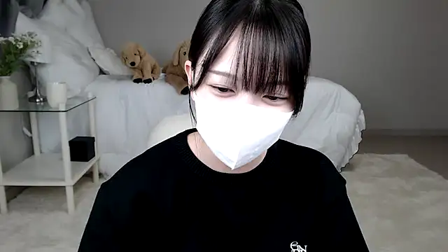 mei mei chan online show from December 26, 2024, 1:43 pm