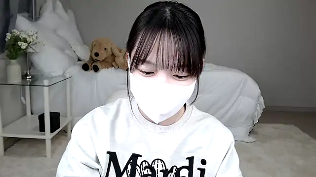 mei mei chan online show from January 18, 2025, 12:04 pm