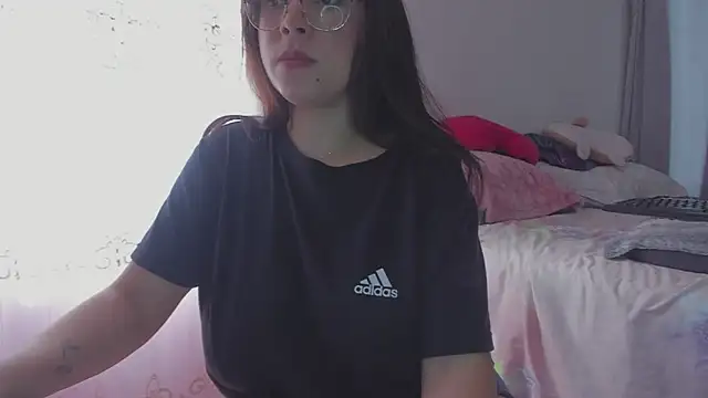 Snapshot of HARLEYNAPIER chatting on February 9, 2026, 8:57 pm HARLEYNAPIER online show from February 9, 2026, 8:57 pm