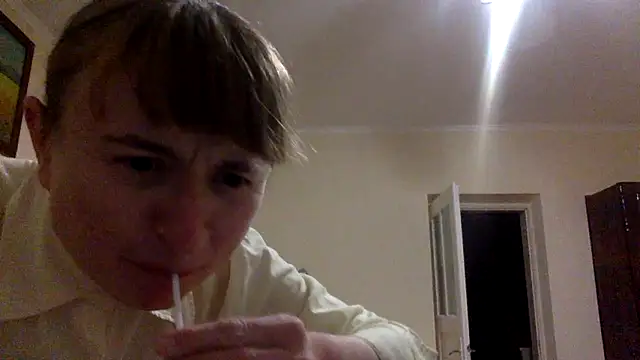 KlavdiaPetrivna online show from November 1, 2025, 7:27 pm