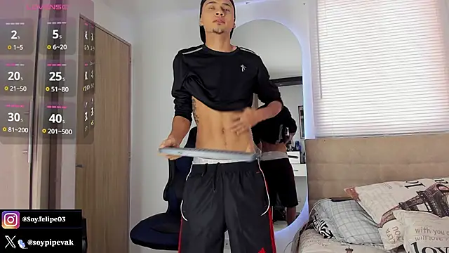 soyander03  online show from November 22, 2025, 11:42 am