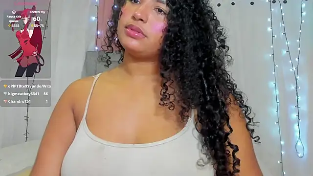 Snapshot of valentina_0_ chatting on January 12, 2025, 6:39 am valentina 0 online show from January 12, 2025, 6:39 am