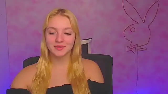 Snapshot of Milka_kiss_ chatting on December 12, 2024, 9:51 am Milka kiss online show from December 12, 2024, 9:51 am