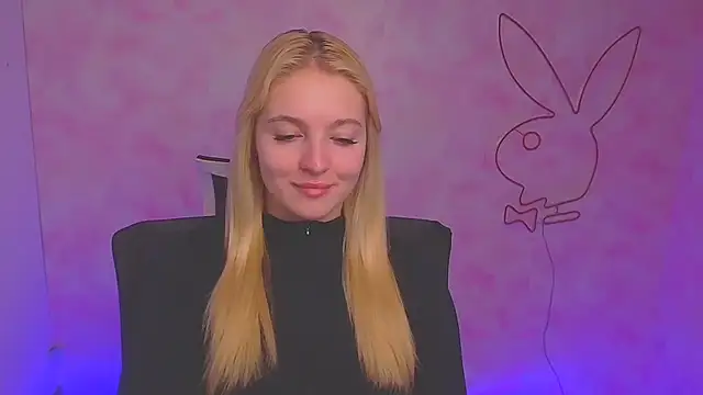 Snapshot of Milka_kiss_ chatting on December 14, 2024, 10:02 am Milka kiss online show from December 14, 2024, 10:02 am