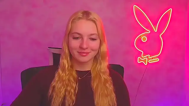 Snapshot of Milka_kiss_ chatting on January 14, 2025, 6:56 am Milka kiss online show from January 14, 2025, 6:56 am