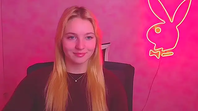 Snapshot of Milka_kiss_ chatting on February 28, 2025, 7:05 am Milka kiss online show from February 28, 2025, 7:05 am