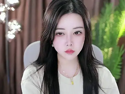 Snapshot of Qiaoqiao_ chatting on February 9, 2025, 2:07 pm Qiaoqiao online show from February 9, 2025, 2:07 pm