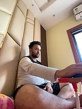 Snapshot of BengaliBabu_Rohan chatting on December 22, 2024, 7:22 am BengaliBabu Rohan online show from December 22, 2024, 7:22 am