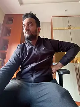 Snapshot of BengaliBabu_Rohan chatting on January 28, 2025, 8:25 am BengaliBabu Rohan online show from January 28, 2025, 8:25 am