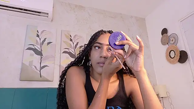 Snapshot of flavia_cruz chatting on February 13, 2026, 7:21 pm flavia cruz online show from February 13, 2026, 7:21 pm