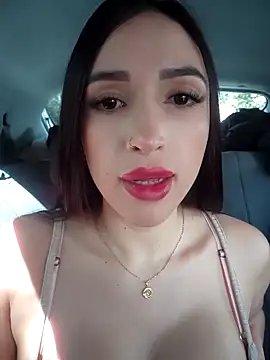 Snapshot of Naty_Santos chatting on February 22, 2025, 7:36 pm Naty Santos online show from February 22, 2025, 7:36 pm