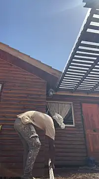 Andricastro online show from March 5, 2025, 6:01 pm