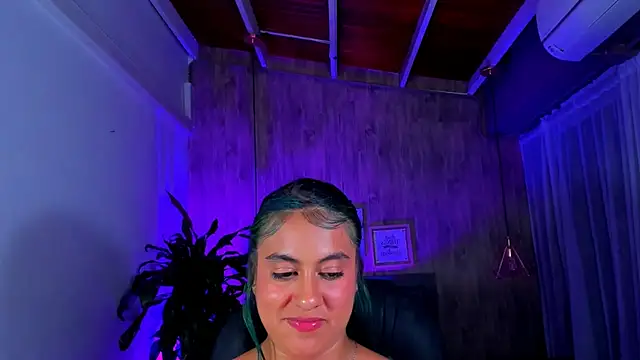 Snapshot of Xisu_ chatting on January 18, 2025, 10:06 am Xisu online show from January 18, 2025, 10:06 am