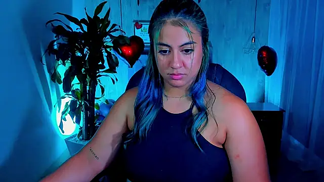 Snapshot of Xisu_ chatting on February 13, 2025, 8:59 am Xisu online show from February 13, 2025, 8:59 am