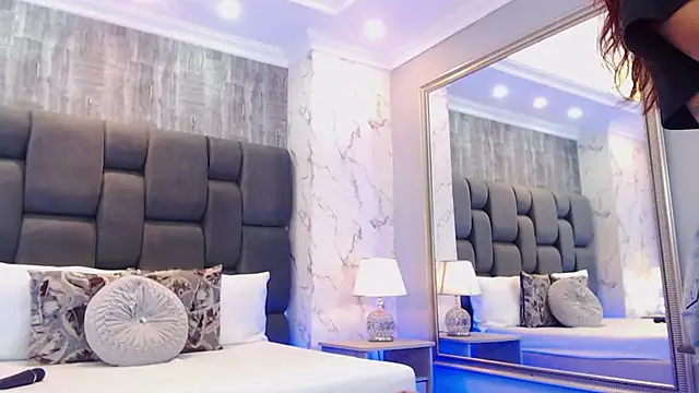 SophieWolkman online show from February 28, 2026, 12:06 pm