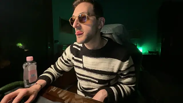 Snapshot of Stefisexy91 chatting on February 21, 2026, 6:20 pm Stefisexy91 online show from February 21, 2026, 6:20 pm