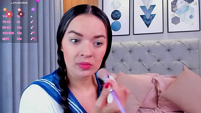 lennabell online show from September 15, 2025, 3:45 pm