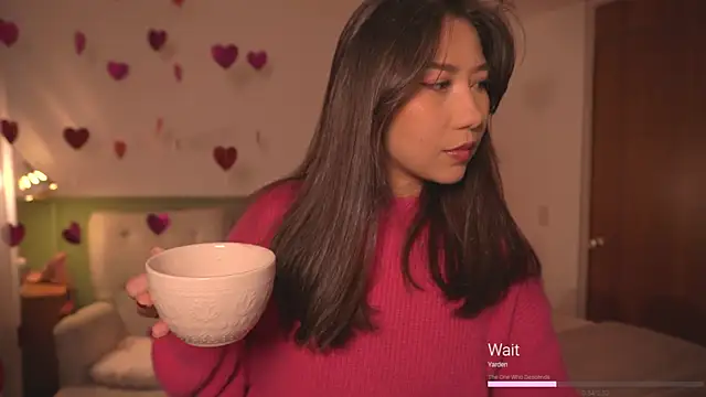 Snapshot of Aimilayne chatting on February 14, 2026, 4:48 pm Aimilayne online show from February 14, 2026, 4:48 pm