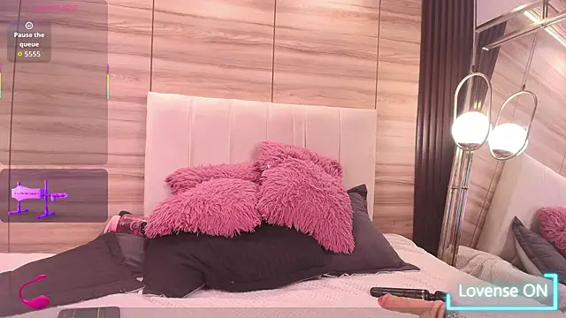 danika mori1 online show from May 7, 2026, 3:12 am
