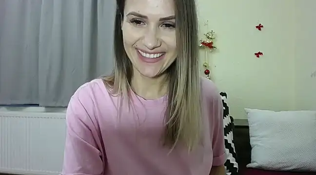 Snapshot of NattyReturn chatting on December 10, 2024, 2:39 pm NattyReturn online show from December 10, 2024, 2:39 pm