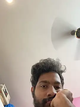 hardfukr0088 online show from December 11, 2024, 6:52 pm