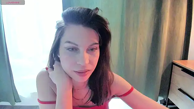 Selena Rase online show from March 16, 2026, 4:51 am
