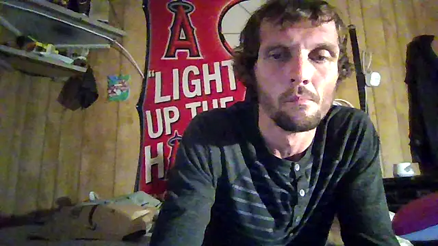 Snapshot of luke_thighwalker2469 chatting on January 5, 2025, 8:42 pm luke thighwalker2469 online show from January 5, 2025, 8:42 pm