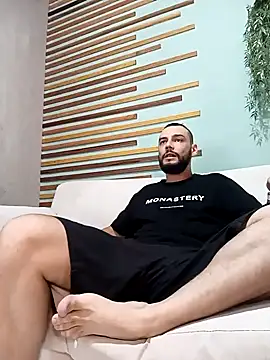 antony bigdick  online show from May 13, 2026, 7:33 pm
