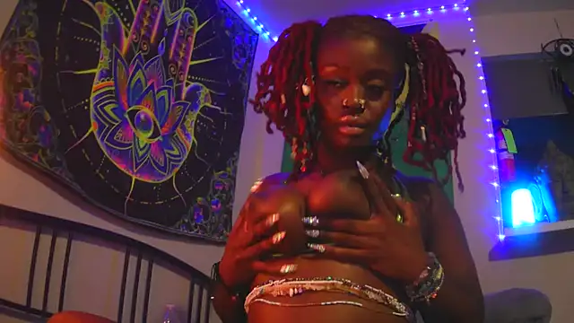 Snapshot of Tatithegoddess chatting on December 12, 2024, 11:29 am Tatithegoddess online show from December 12, 2024, 11:29 am