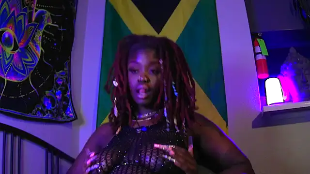 Snapshot of Tatithegoddess chatting on January 5, 2025, 11:15 am Tatithegoddess online show from January 5, 2025, 11:15 am