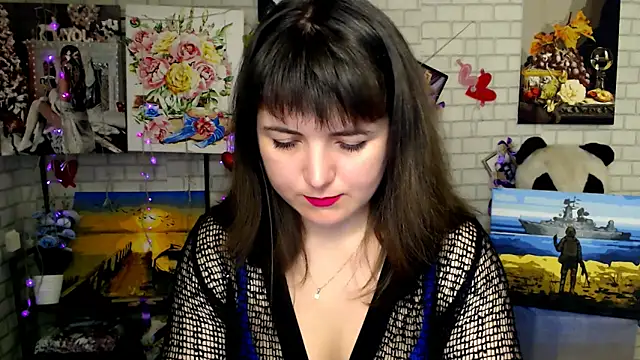 Darina M  online show from November 16, 2025, 7:25 am