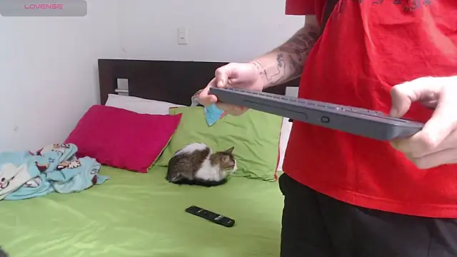 Snapshot of Nanna_and_Balder chatting on February 25, 2025, 9:46 pm Nanna and Balder online show from February 25, 2025, 9:46 pm