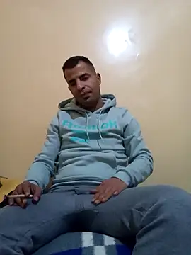 Bisex activ19 online show from December 10, 2024, 8:38 pm