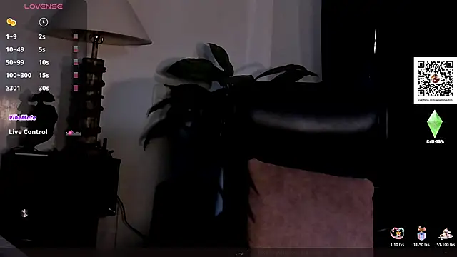 Snapshot of ADAM_BOUTON_ chatting on November 24, 2025, 12:38 pm ADAM BOUTON online show from November 24, 2025, 12:38 pm