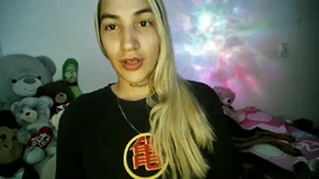 Snapshot of mandy_berrys chatting on November 12, 2025, 6:03 am mandy berrys online show from November 12, 2025, 6:03 am