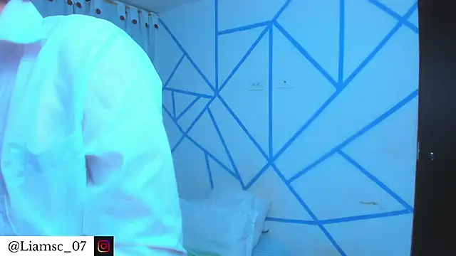 Snapshot of liam_scott77 chatting on February 2, 2026, 12:53 am liam scott77 online show from February 2, 2026, 12:53 am