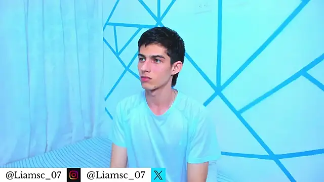 Snapshot of liam_scott77 chatting on February 13, 2026, 12:06 am liam scott77 online show from February 13, 2026, 12:06 am