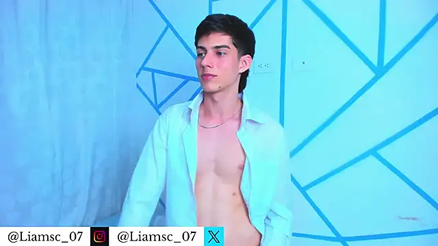 Snapshot of liam_scott77 chatting on February 28, 2026, 11:39 pm liam scott77 online show from February 28, 2026, 11:39 pm