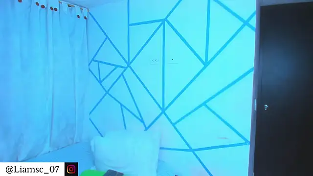 Snapshot of liam_scott77 chatting on March 2, 2026, 1:30 am liam scott77 online show from March 2, 2026, 1:30 am