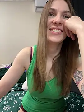 Snapshot of RachelBelI chatting on February 3, 2026, 11:32 pm RachelBelI online show from February 3, 2026, 11:32 pm