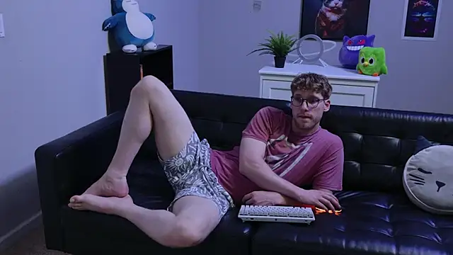 BlueEyedTallGuy94 online show from September 16, 2025, 2:34 am