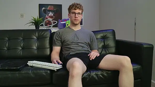 BlueEyedTallGuy94 online show from September 27, 2025, 5:51 pm