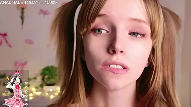 b4by LoL1 online show from March 16, 2025, 9:58 pm