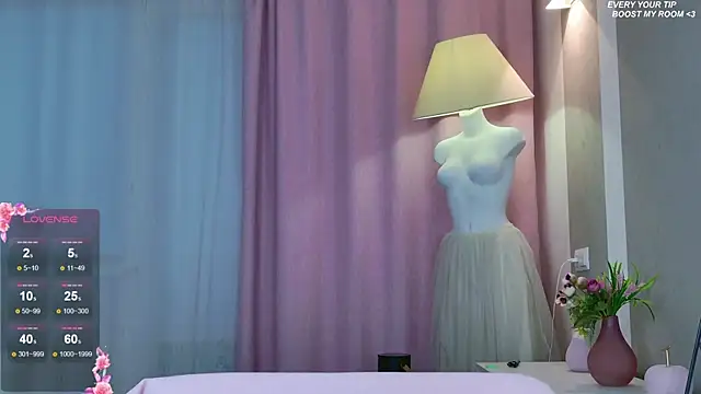 b4by LoL1 online show from October 15, 2025, 3:50 am