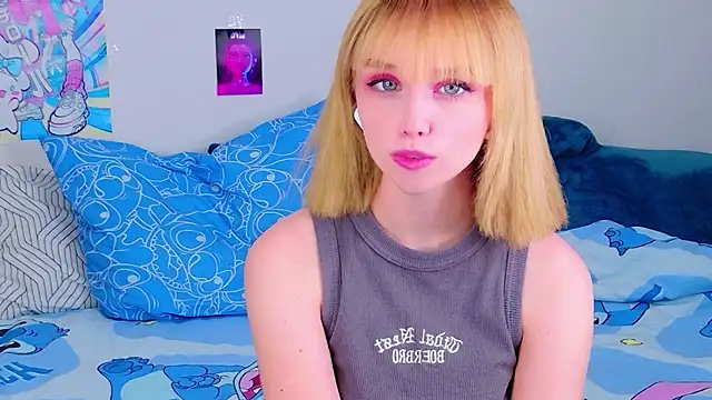 b4by LoL1 online show from July 25, 2026, 4:48 pm
