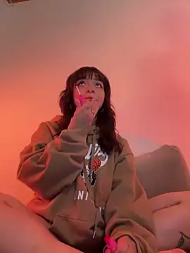 Snapshot of Ashley_Chriss chatting on December 22, 2024, 5:01 am Ashley Chriss online show from December 22, 2024, 5:01 am