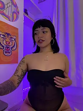 Snapshot of Ashley_Chriss chatting on March 11, 2025, 12:22 am Ashley Chriss online show from March 11, 2025, 12:22 am