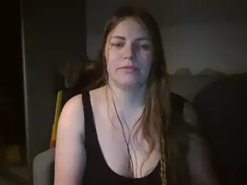 AnnaDiamond1 online show from February 18, 2025, 8:14 pm